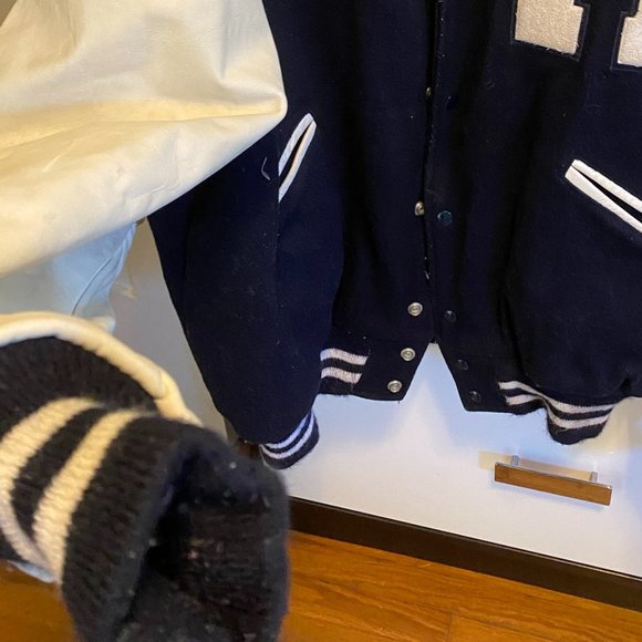 Old School Vintage Quilted “Letterman” Jacket - Picture 5 of 16